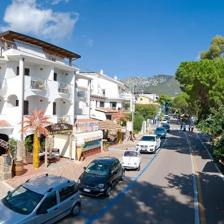 Dolce Nocleg ze śniadaniem 3*