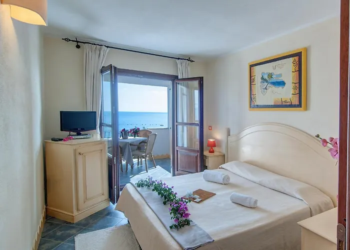 Dolce 3* Cala Gonone